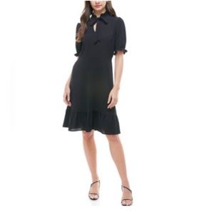 Women’s little black dress EUC